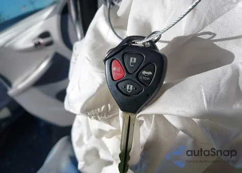 2013 Toyota Corolla Le z USA, uszkodzony, nr VIN JTDBU4EE1DJ121905